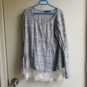 Papermoon long sleeve heather gray shirt with lace